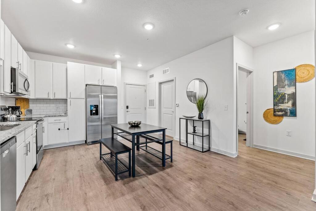 Complete Apartment ,10 Min To Parks Pets Allowed, Resort-Style Amenities Orlando Esterno foto