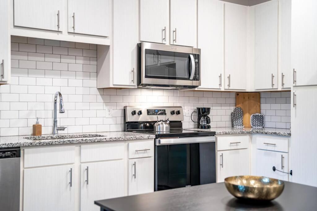 Complete Apartment ,10 Min To Parks Pets Allowed, Resort-Style Amenities Orlando Esterno foto